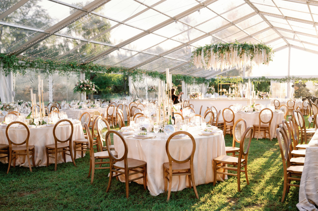 Romantic Garden Clear Top Tent