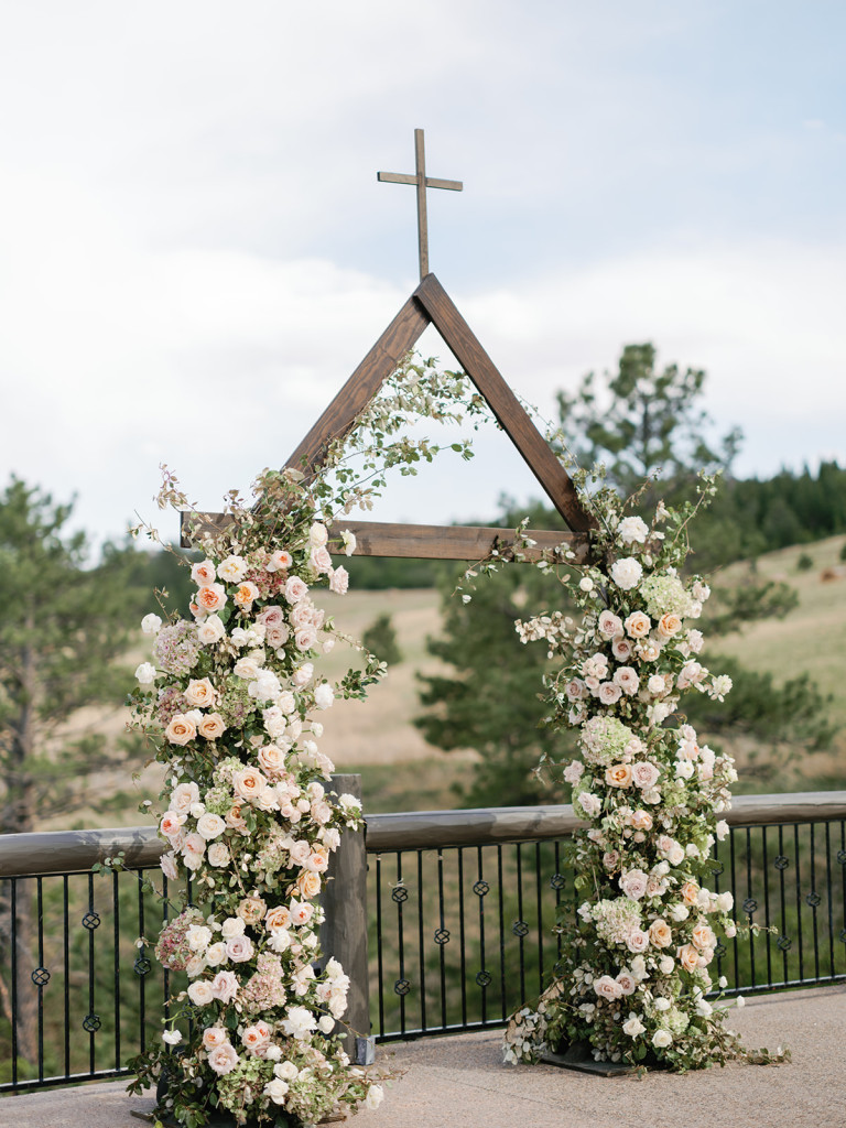 Outdoor Mountain Ceremony